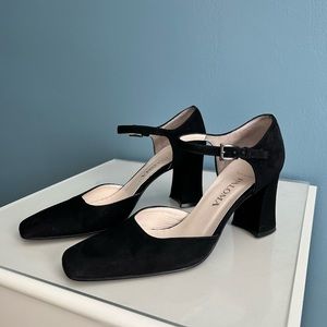 Vintage Paloma (Picasso) Black Suede Mary Janes